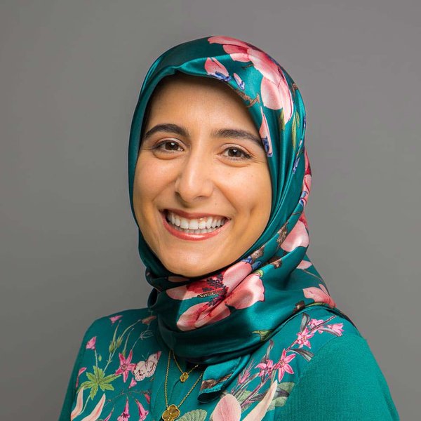 Dr Zahra Moshtofar